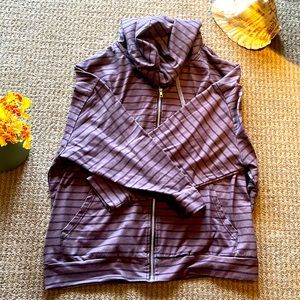 Dark Brown Black Zipper Jacket Cozy Never Worn SHEIN Aesthetic Cute Size L